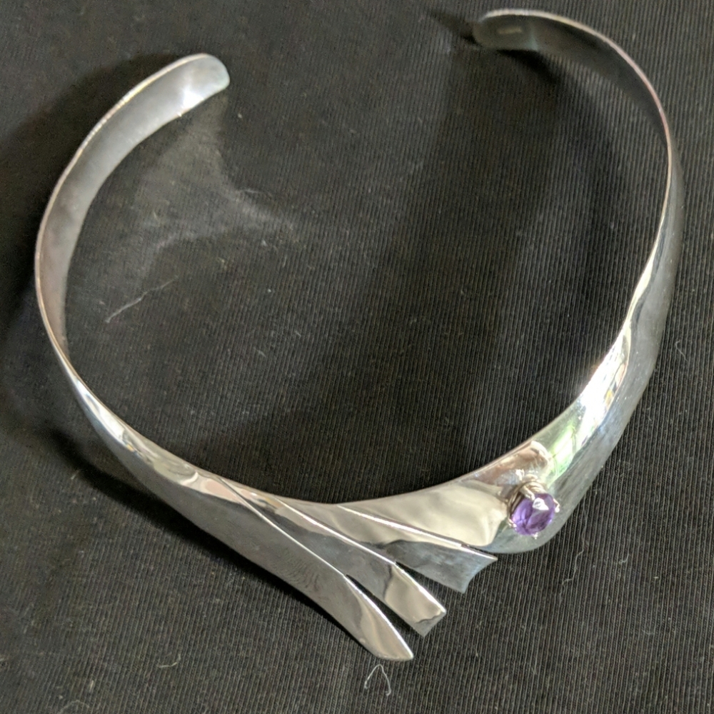 Silver necklace